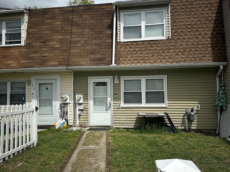 1st image of 408 Watts Lane