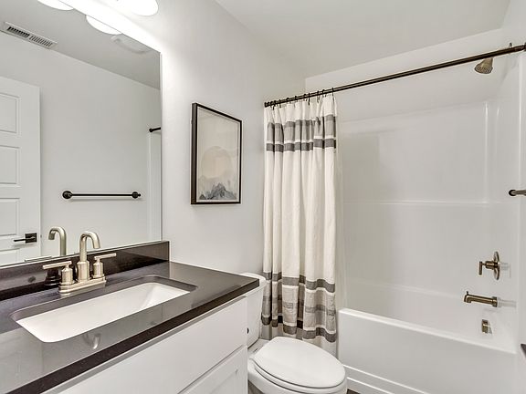 5th image of 788 W Bronze Leaf Rd