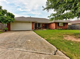 11108 NW 110th St, Yukon, OK 73099