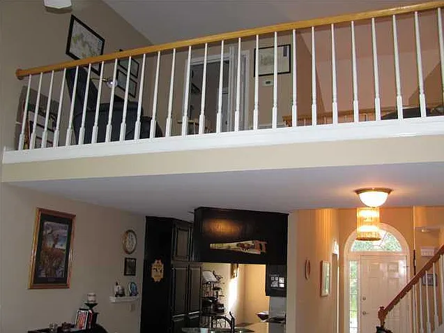 3 bed, 2.5 bath, 1685 sqft, $1,975 — Photo 4