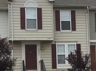 45304 Gable Sq, Sterling, VA 20164
