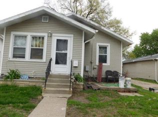 316 W 4 1/2 St S, Newton, IA 50208
