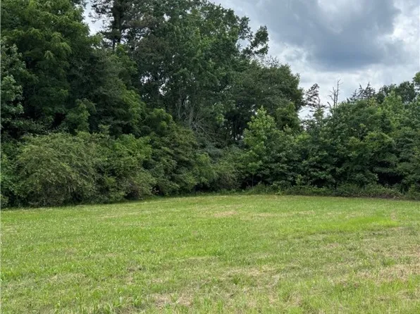 000 Sawdust Road, Hull, GA 30646