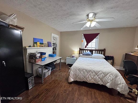 2nd image of 1717 8th Ave