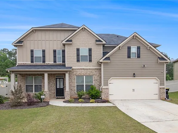 206 Brookview Dr, Newnan, GA 30265