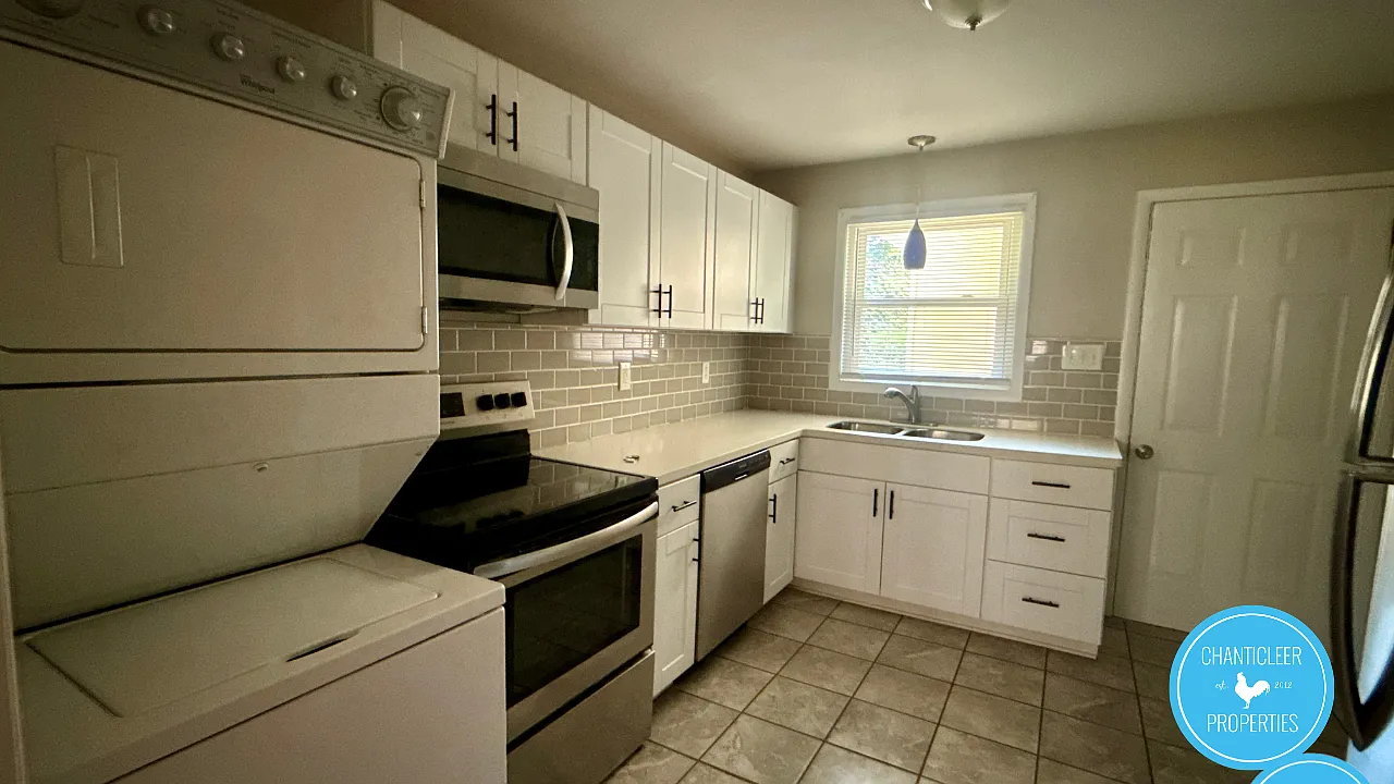 2515 Ricky Circle - 1 — Photo 3