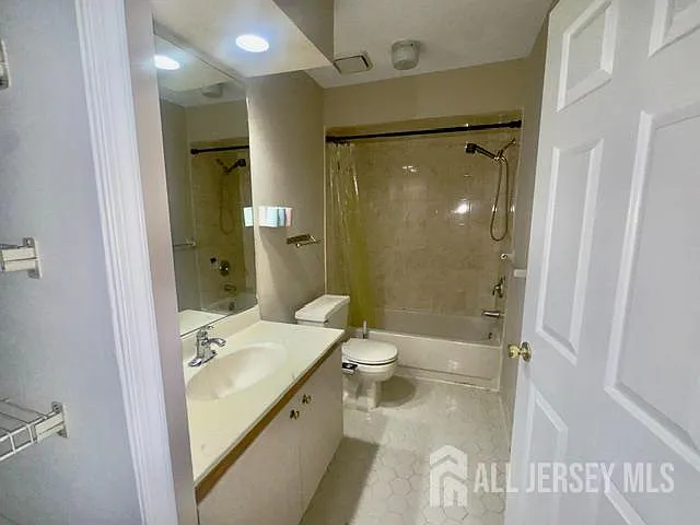 93 Longfield Ct — Photo 11