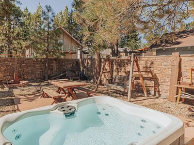 218 E Mountain View Blvd, Big Bear City, CA, 92314