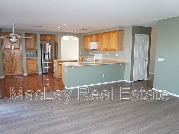 4th image of 2600 S Holguin Way
