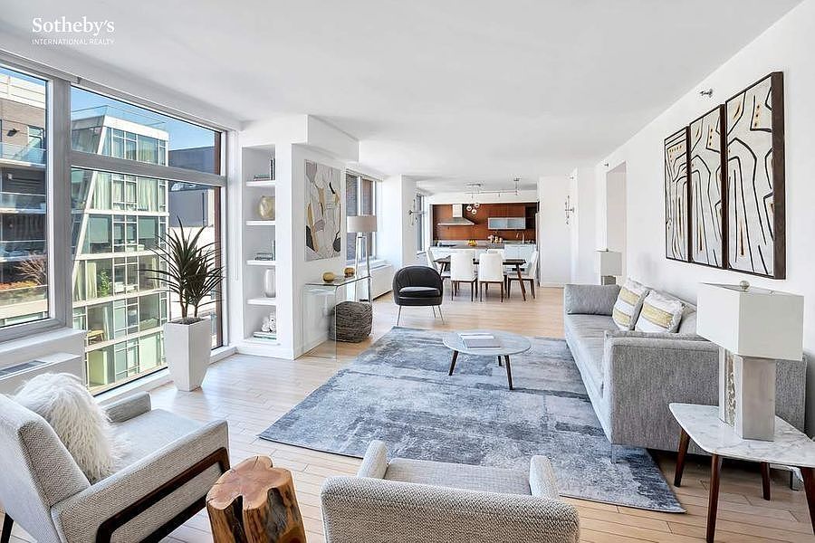 1st image of 151 W 17th St #Penthouse 10g