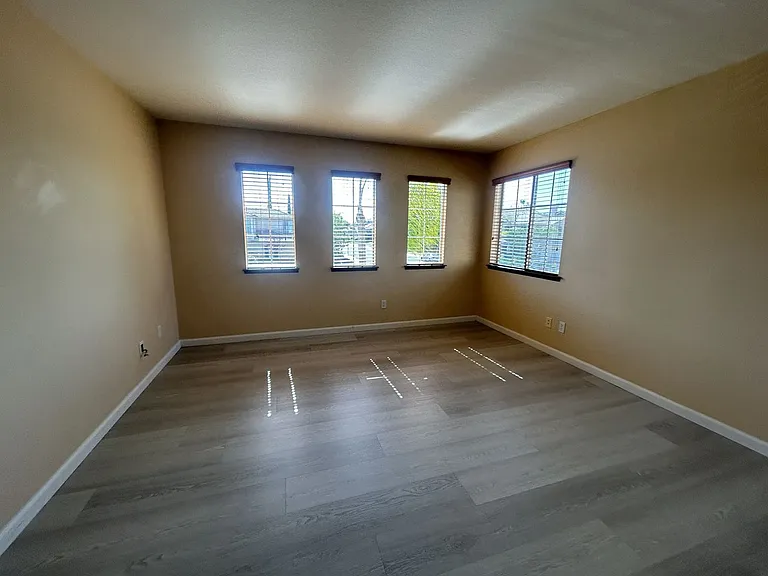 37978 Spur Dr — Photo 38