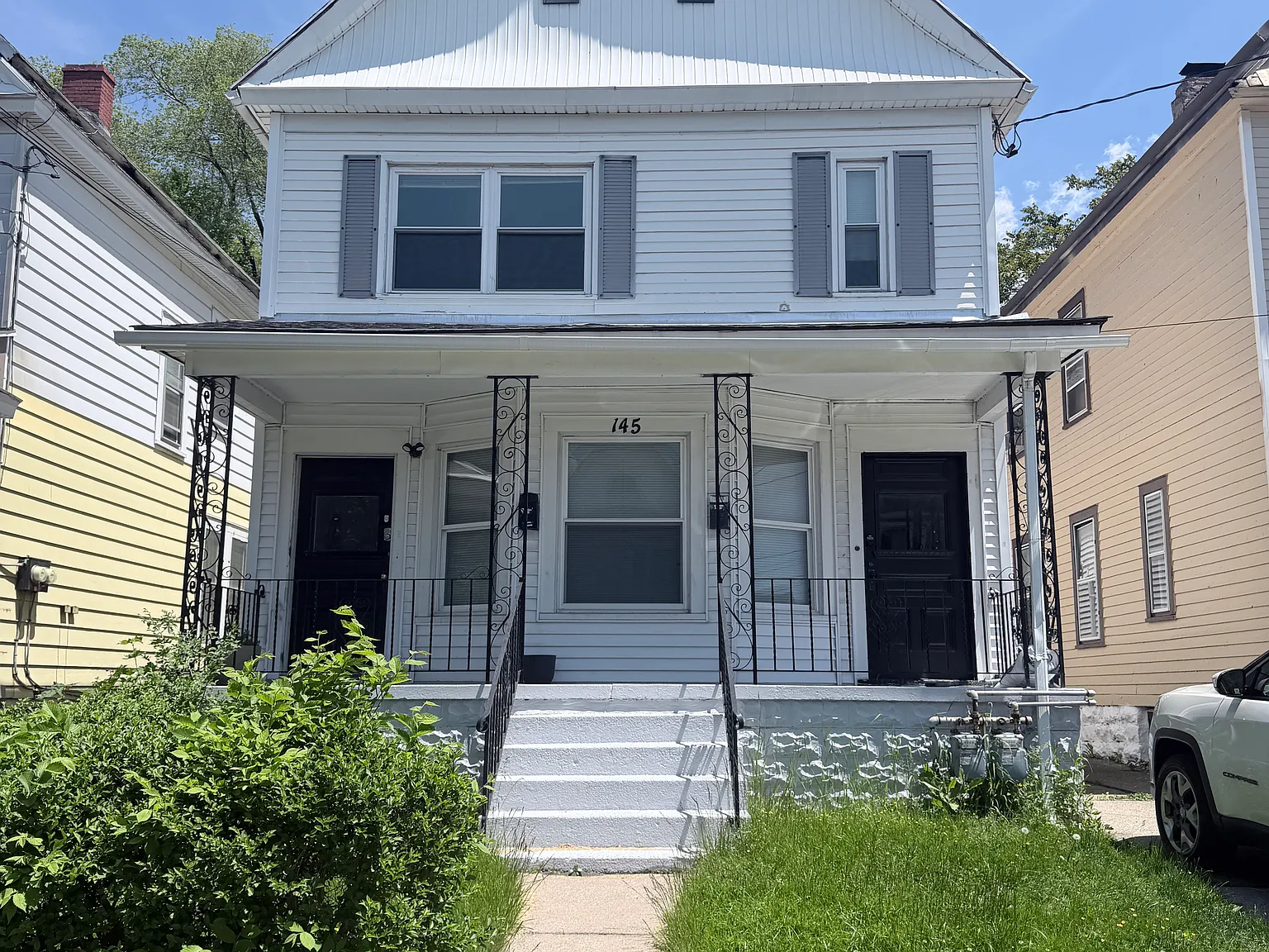 145 Peter St — Photo 1