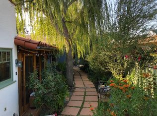 8915 Carson St, Culver City, CA 90232