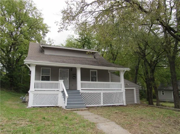 5737 Indiana Ave, Kansas City, MO 64130