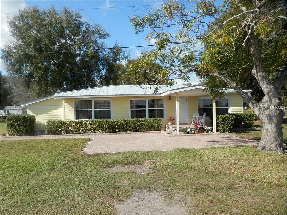 1st image of 9581 SW Heron Ave