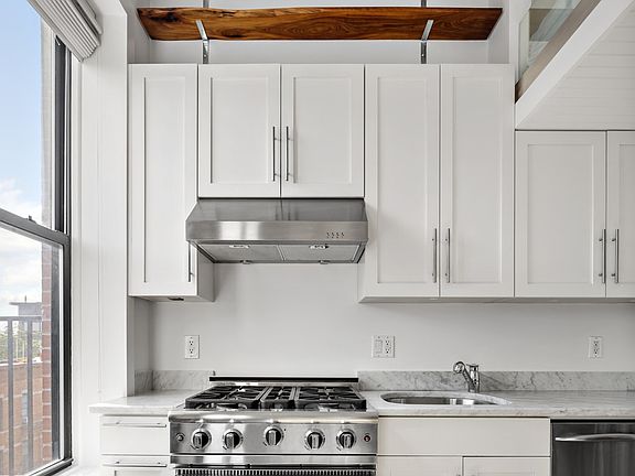 5th image of 225 15th St APT 4A