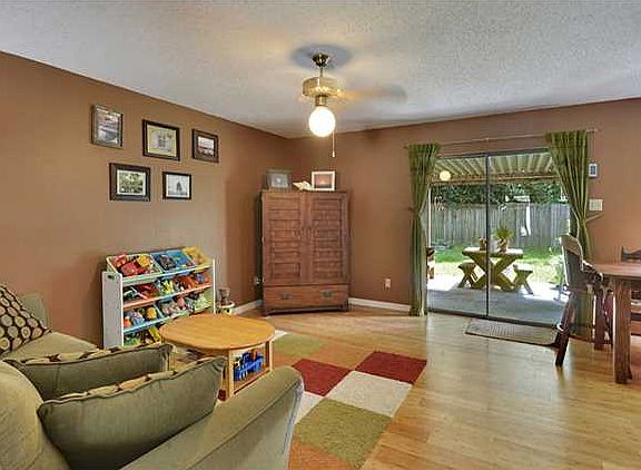 5th image of 506 Thompson Dr