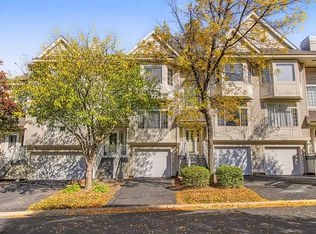 8808 Brunell Way #402, Inver Grove Heights, MN 55076