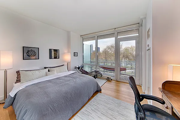 Sold by Isen & Company : Real Estate Advisors | media 2