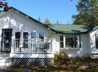16589 Pine St, Presque Isle, MI 49777