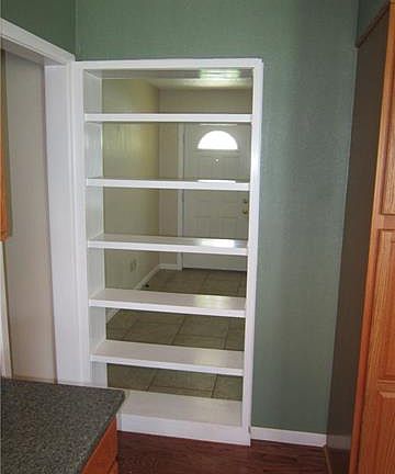 4th image of 4600 Custer Dr