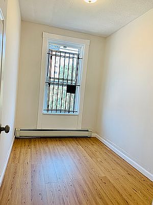 4th image of 203 Thomas S Boyland St #3