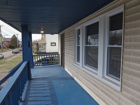 3rd image of 13813 Edgewood Ave
