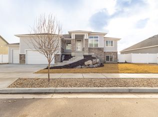 2821 W 3050 N, Plain City, UT 84404