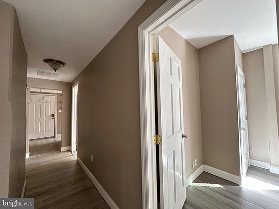 3rd image of 1936 N 7th St #2