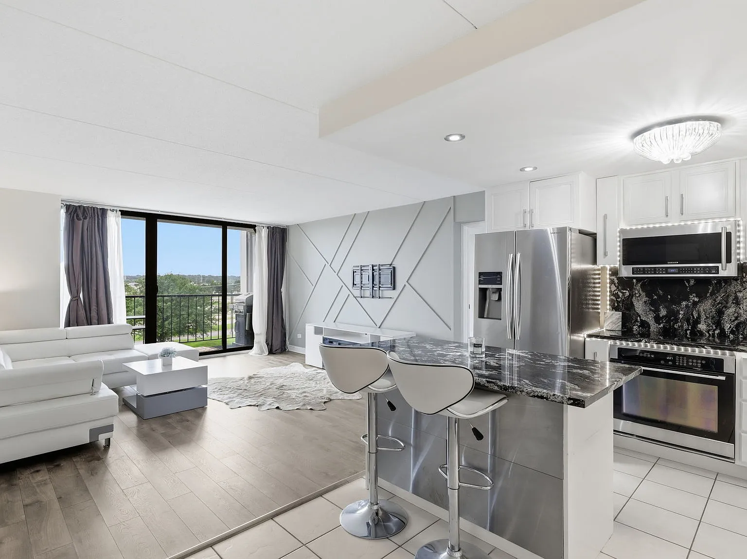 2 bed, 1080 sqft, $2,250 — Photo 3