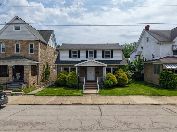 710 4th Ave, Ford City, PA 16226