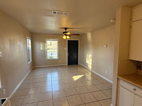 4th image of 5619 Watters Pl