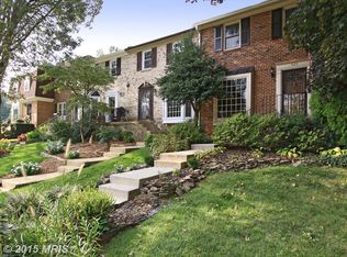 423 Mill St SE, Vienna, VA 22180