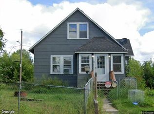 103 Mitchell St, Coleraine, MN 55722