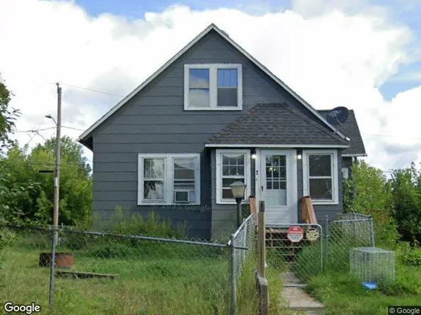 103 Mitchell St, Coleraine, MN 55722