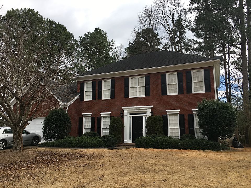 1st image of 301 Ashbourne Trl