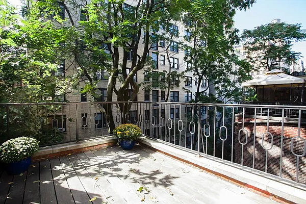 Sold by Harlem Lofts | media 14