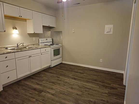 2nd image of 7835 N Main St #7