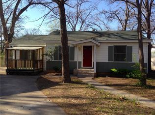 1011 Barbara Dr, San Marcos, TX 78666