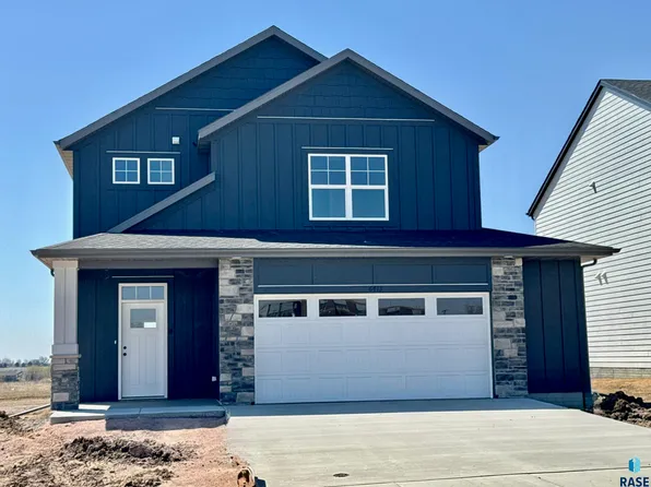 6413 W Valentine St, Sioux Falls, SD 57107