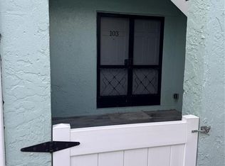 1 Windrush Blvd APT 103, Indian Rocks Beach, FL 33785