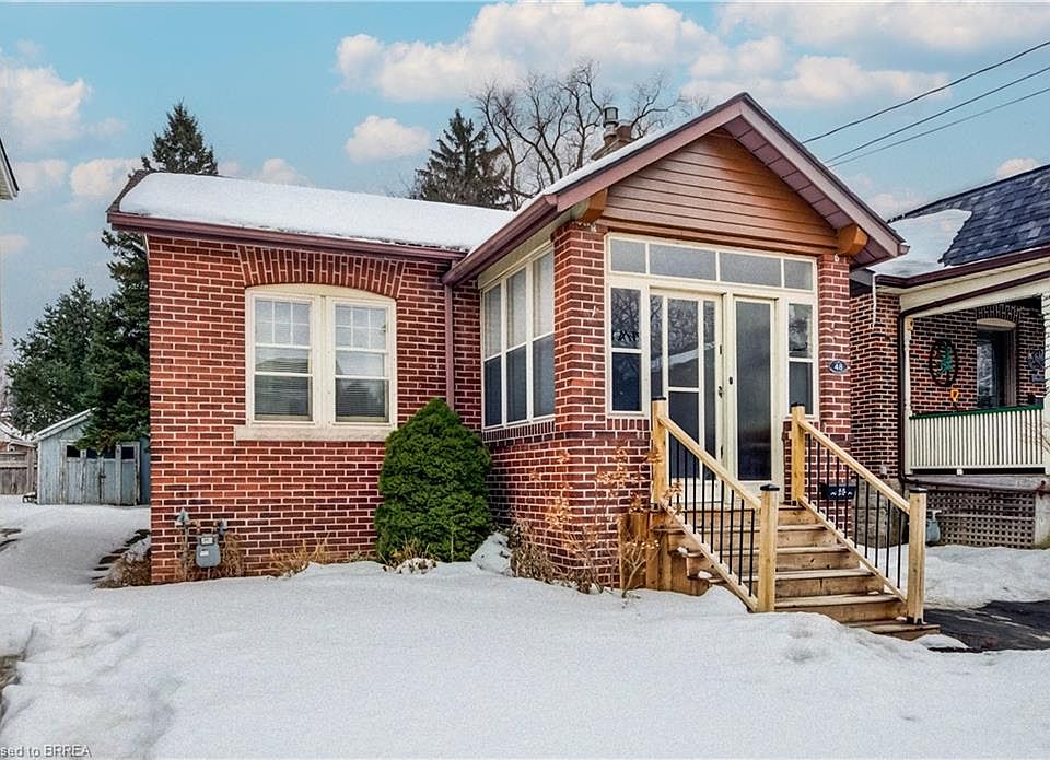 1st image of 48 Longwood Rd N