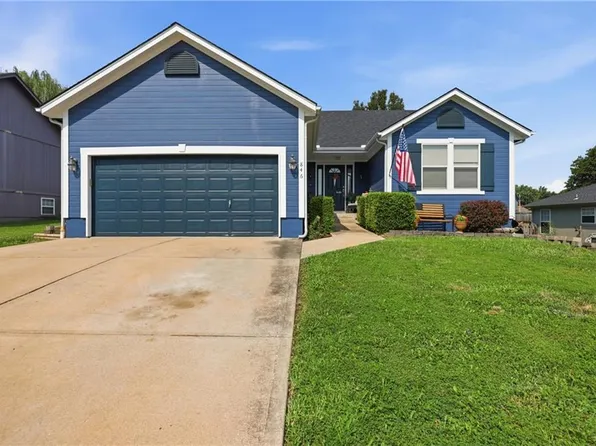 846 SW Country Hill Dr, Grain Valley, MO 64029