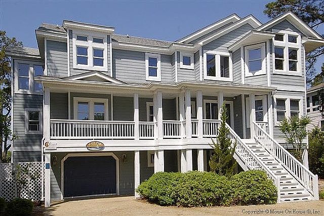Calypso - Exterior