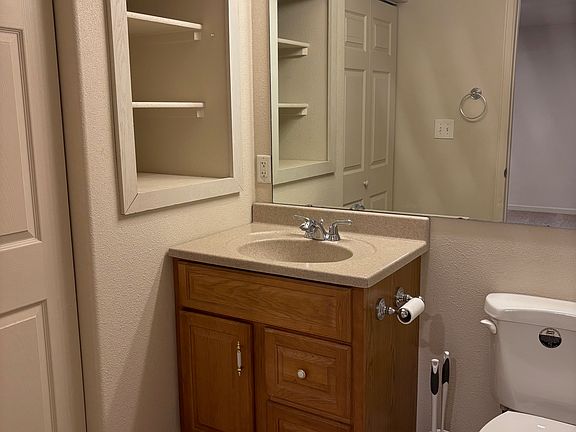 5th image of 338 Slippery Elm Pl