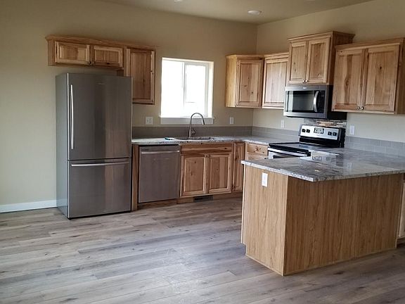 My Management Company home for Rent 317 Adams Twin Falls Idaho Kitchen_03182020