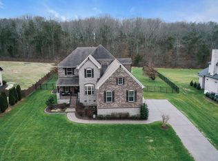 205 W Chandler Ct, Mount Juliet, TN 37122