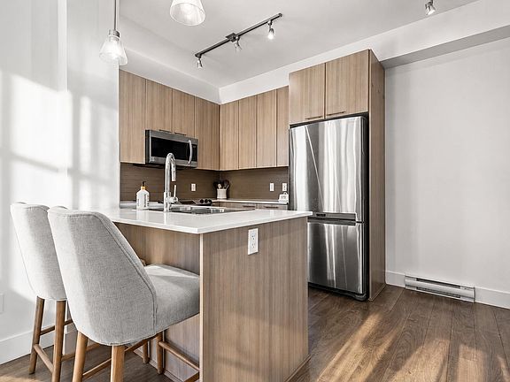 5th image of 19433 68th Ave #12