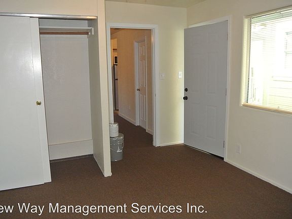 3rd image of 1200 1/2 G St