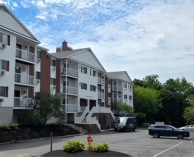 490 River Rd #31